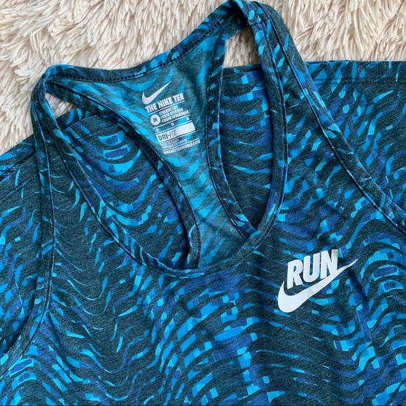 Nike - Racerback tank - Picture 2 of 3